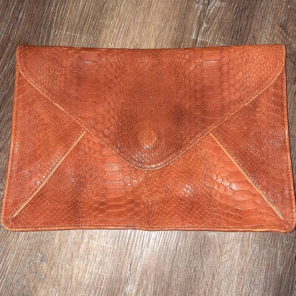 Streets Ahead Vintage Leather Envelope Bag